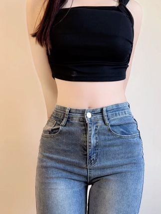 红人清提微密圈作品资源展示,迷人身材与个性穿搭完美融合 红人清提微密圈作品资源展示,迷人身材与个性穿搭完美融合