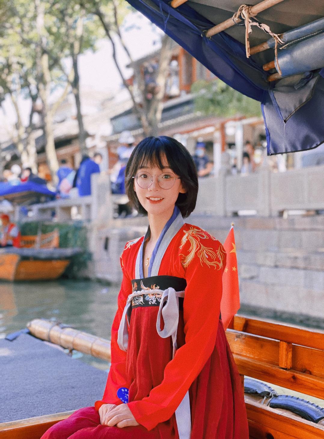 王胜利维密表演视频欣赏,观赏她在维密的精彩演出 王胜利维密表演视频欣赏,观赏她在维密的精彩演出