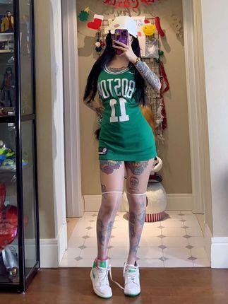 卡通百科老王的走红秘籍,她如何在圈内迅速火爆? 卡通百科老王的走红秘籍,她如何在圈内迅速火爆?