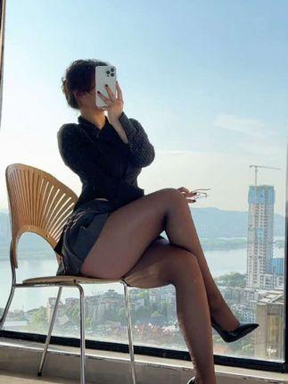 如何关注安妮-yoo微密圈,一键掌握精彩内容 如何关注安妮-yoo微密圈,一键掌握精彩内容