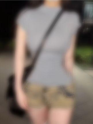 软糖熊微密圈作品套图资源，展示作品激发时尚魅力