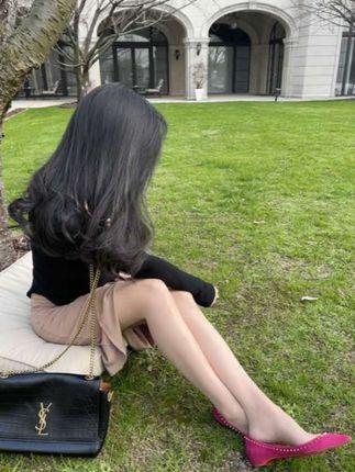 软妹小九九的舞蹈技巧解析,让你惊叹 软妹小九九的舞蹈技巧解析,让你惊叹