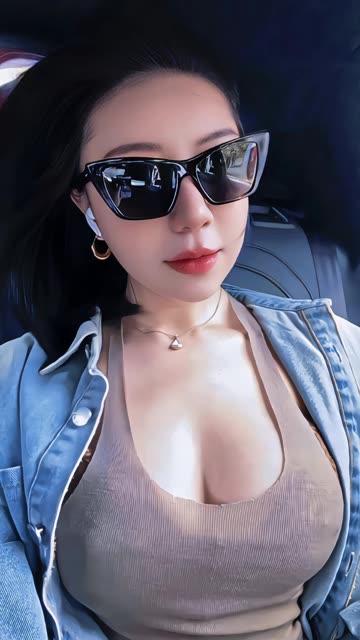 抖音鹿瑶微密圈图片鹿瑶本瑶是她吗（鹿瑶本瑶微密圈照片鉴赏）