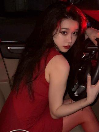 微密圈Sia不吃鱼作品赏析,穿搭艺术的独特魅力 微密圈Sia不吃鱼作品赏析,穿搭艺术的独特魅力