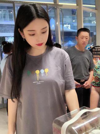 奶雯圈子图片集,秋日谷韵与古村美食的完美邂逅 奶雯圈子图片集,秋日谷韵与古村美食的完美邂逅