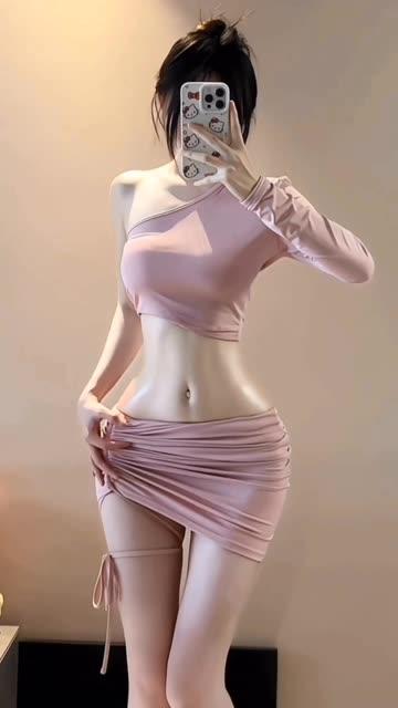 【微-密】牛奶里的果汁黑色套装,魅力爆棚的时尚写真 【微-密】牛奶里的果汁黑色套装,魅力爆棚的时尚写真