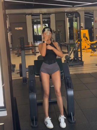 推特Jessie婕西资源视频全集，高清视频资源下载