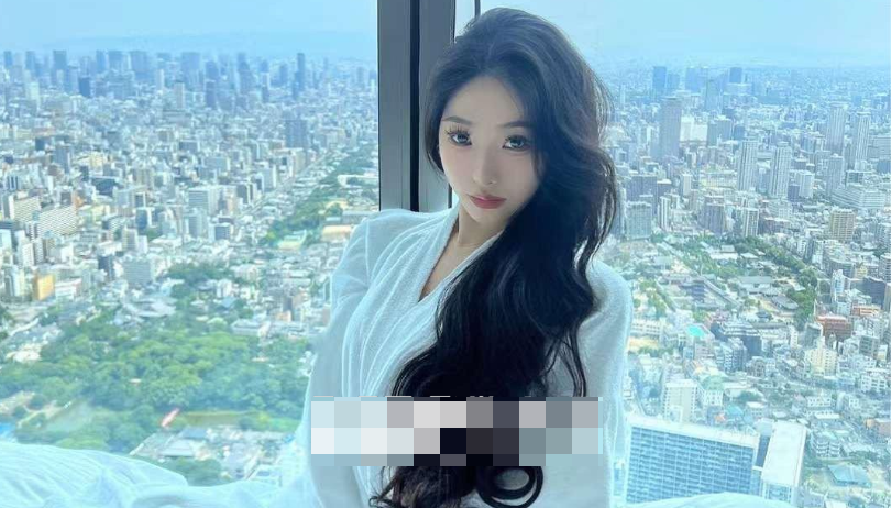 抖音博主Mimi蛋儿青微密圈中散发的女人味，优雅俏皮惹人爱