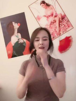 猪饲料ya微密圈全套高清大片，火辣诱惑绚丽多彩视听盛宴感官盛宴