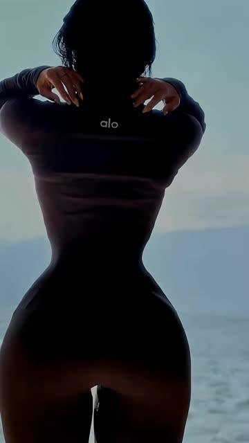 鹿瑶本瑶微密圈资源的深度解析(鹿瑶本瑶微密圈照片的美学) 鹿瑶本瑶微密圈资源的深度解析(鹿瑶本瑶微密圈照片的美学)