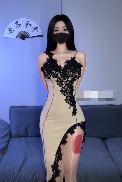 阿尔卑香小狗子微密圈用镜头记录成长–她的照片中充满趣味与美感