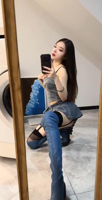 张鑫baby#微密圈系列图片+随包视频合集,全方位解读尽在其中 张鑫baby#微密圈系列图片+随包视频合集,全方位解读尽在其中