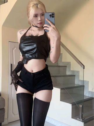 微博银蛇大人微密圈作品图资源,追寻德国传统服饰魅力惊艳亮相 微博银蛇大人微密圈作品图资源,追寻德国传统服饰魅力惊艳亮相