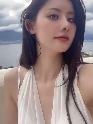 阿朱的微博-推特个人资料,【这就是阿朱啊】英姿爽爽职业套装写真 阿朱的微博-推特个人资料,【这就是阿朱啊】英姿爽爽职业套装写真