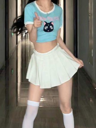 初初不乖cc朋友圈作品曝光美照,颜值身材惊艳无比 初初不乖cc朋友圈作品曝光美照,颜值身材惊艳无比