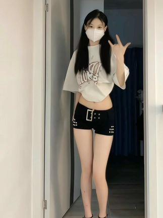 初初不乖cc朋友圈作品曝光美照,颜值身材惊艳无比 初初不乖cc朋友圈作品曝光美照,颜值身材惊艳无比