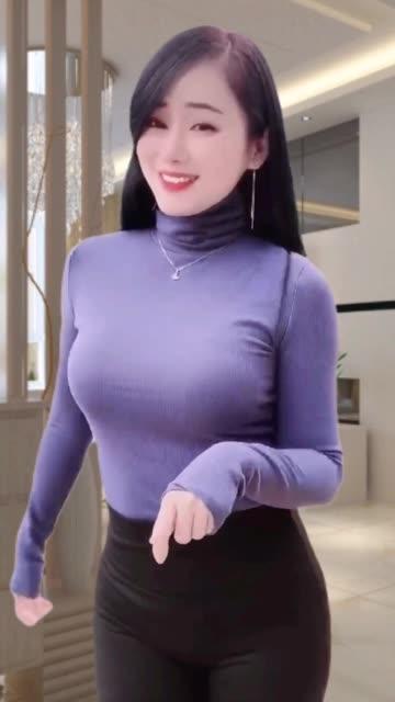 【狂热】是可馨耶微密圈粉丝狂热追捧的对象,热度持续飙升 【狂热】是可馨耶微密圈粉丝狂热追捧的对象,热度持续飙升