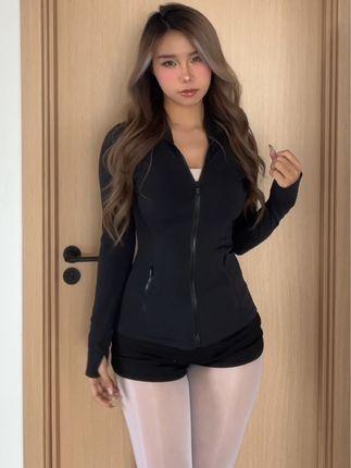 黑饱宝微密圈最新热门作品，抢先感受最潮流