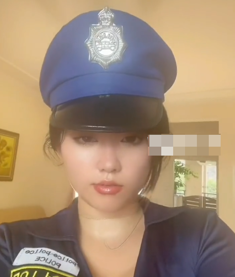 皮神eva微密圈精选作品付费资源，这该死的肥美！