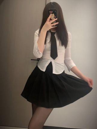 微密圈_林扣弦吊带妹妹的独家作品,202万粉丝背后的秘密 微密圈_林扣弦吊带妹妹的独家作品,202万粉丝背后的秘密