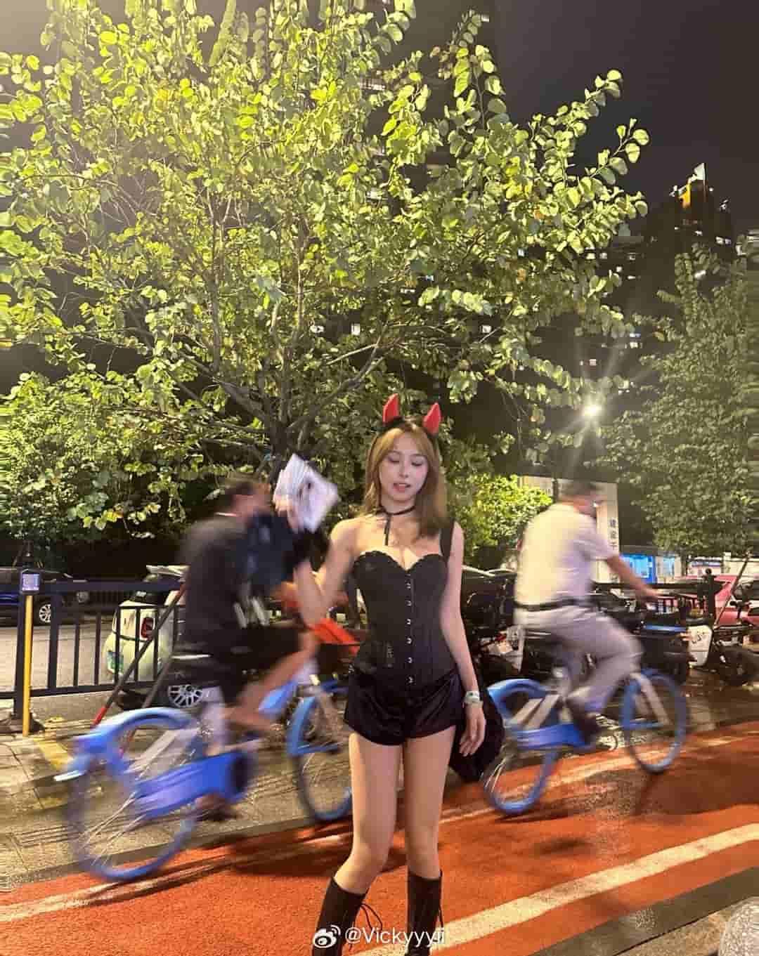 vickyyyiii微密圈作品华丽墨西哥裙装，舞动热情欢乐