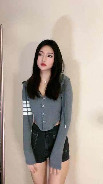 亚亚亚辰微密圈内经典视频回放，精彩不容错过