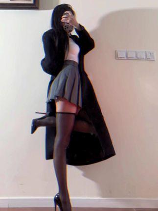 纪念小小v免费图集,在线赏析高颜值美图 纪念小小v免费图集,在线赏析高颜值美图