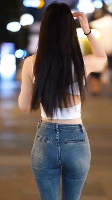 保守的二舅妈微密圈付费视图合集（精选保守的二舅妈微密圈收费内容）