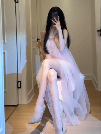 抖音猫梨梨cc微密作品精选，充满魔幻色彩的影像