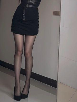 巨恶小锯鳄微密圈“我要睡了骗你的”粉丝互动趣闻大揭秘