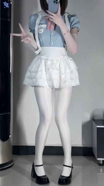 白龙猫女抖音账号封禁原因解析,白龙猫女账号被封全过程揭秘 白龙猫女抖音账号封禁原因解析,白龙猫女账号被封全过程揭秘