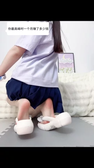 【首发】抖音网红是可馨耶微密圈封面照曝光,全方位展示魅力 【首发】抖音网红是可馨耶微密圈封面照曝光,全方位展示魅力