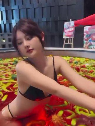 就是阿朱啊微博COSER全部作品，回顾阿朱在COS社区的活跃表现