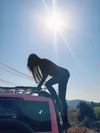 微密圈_觅圈猪饲料高清写真套图11套赏析，了解她的独特魅力与风格