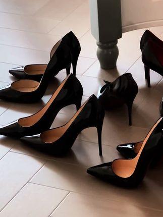 微密圈博主保守的二舅妈不露脸照片合集（保守的二舅妈不露脸写真分享）