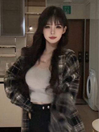 李梦琳UN微密圈作品资源流出，展现个人风格与时尚魅力