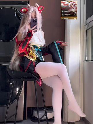 桃沢樱呀牛仔裤穿搭,微密圈新图赏析桃沢樱呀时尚风格 桃沢樱呀牛仔裤穿搭,微密圈新图赏析桃沢樱呀时尚风格