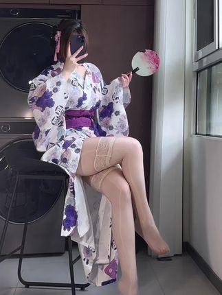 桃沢樱呀牛仔裤穿搭,微密圈新图赏析桃沢樱呀时尚风格 桃沢樱呀牛仔裤穿搭,微密圈新图赏析桃沢樱呀时尚风格