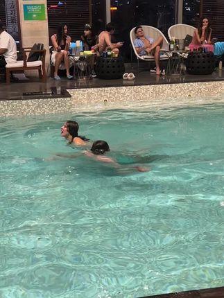 徐莉芝booty牛仔裤细高跟完美身材,徐莉芝Booty牛仔裤写真展示 徐莉芝booty牛仔裤细高跟完美身材,徐莉芝Booty牛仔裤写真展示