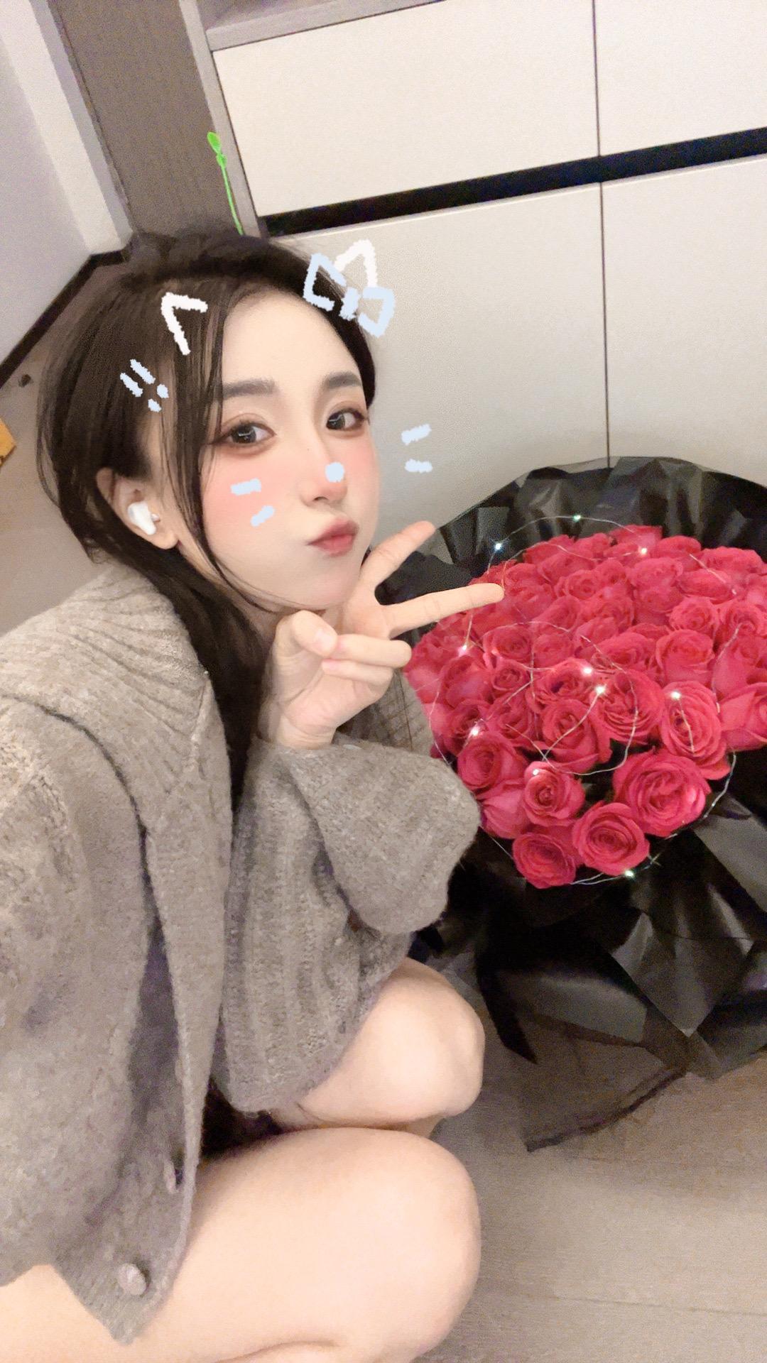 李嘉欣97微博内容解读,深度分析微博背后的意义 李嘉欣97微博内容解读,深度分析微博背后的意义