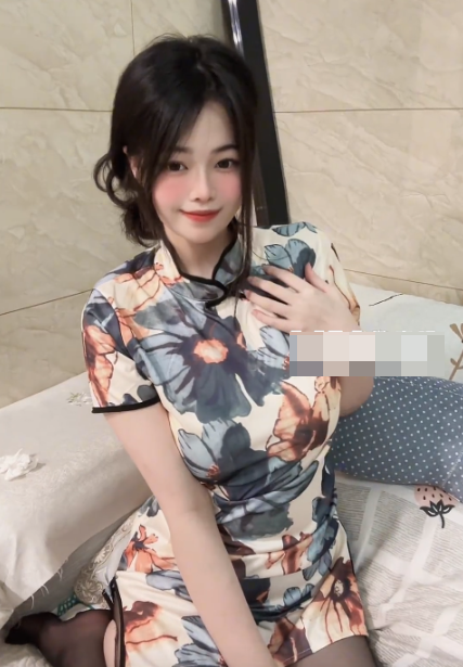 抖音欧yy微密圈付费私密图流出，非常柔软可爱！