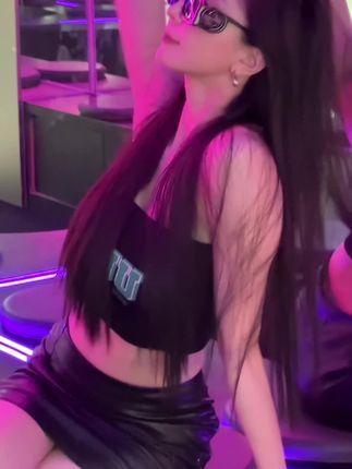 李嘉欣97直播回放全集,错过的精彩瞬间尽在此处! 李嘉欣97直播回放全集,错过的精彩瞬间尽在此处!