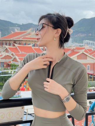 李嘉欣97直播回放全集,错过的精彩瞬间尽在此处! 李嘉欣97直播回放全集,错过的精彩瞬间尽在此处!