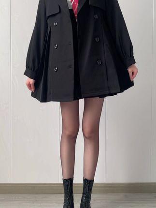 林扣弦微密圈清纯吊带装的时尚风采，202万粉丝为何为她疯狂？