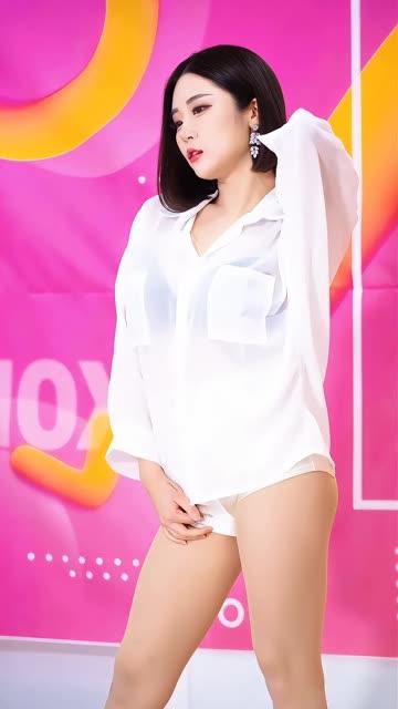 是小逗逗圈内最美黑丝写真,御姐范儿的圈内作品曝光 是小逗逗圈内最美黑丝写真,御姐范儿的圈内作品曝光