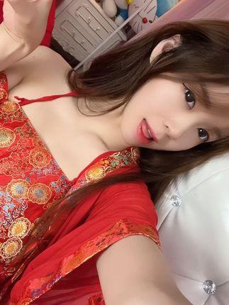 抖音七七仙女微密圈照片资源,红色风格喜庆幸福 抖音七七仙女微密圈照片资源,红色风格喜庆幸福