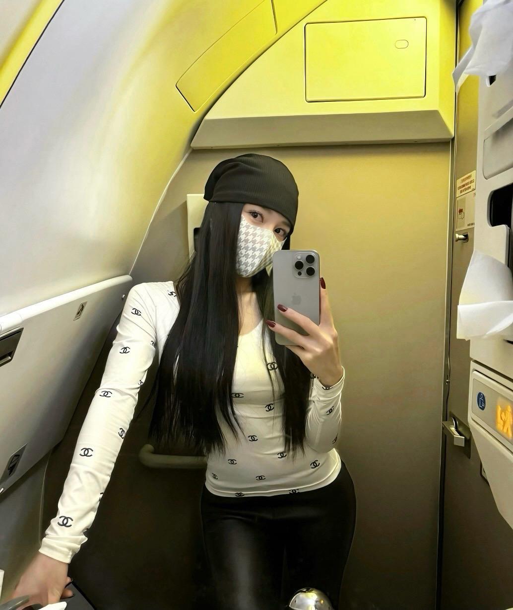 微密圈中超有料健身女神金希儿介绍，性感风采魅力四射