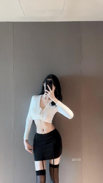 如何评价麻利亚辣?麻利亚辣微密图集下载,网友热评麻利亚辣作品合集 如何评价麻利亚辣?麻利亚辣微密图集下载,网友热评麻利亚辣作品合集