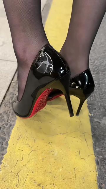 佐佐酱v简介从普通女孩到颜艺女神的成长之路,佐佐酱的背景揭秘 佐佐酱v简介从普通女孩到颜艺女神的成长之路,佐佐酱的背景揭秘