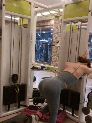 MIYA(米娅)内蒙古科目三,骑马上路的惊险体验 MIYA(米娅)内蒙古科目三,骑马上路的惊险体验